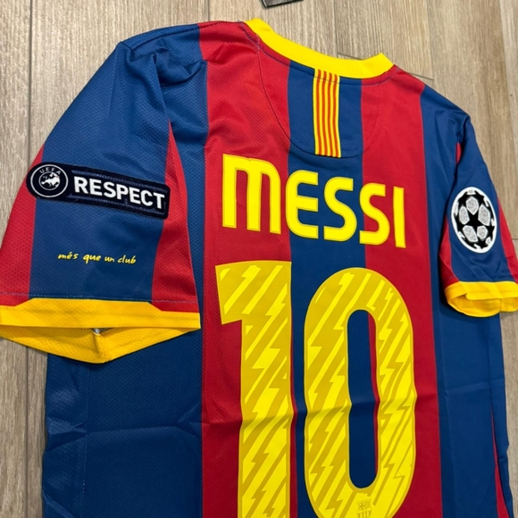 Jersey Soccer Version Retro Team Barcelona 2011 Messi # 10 - Picture 7 of 9